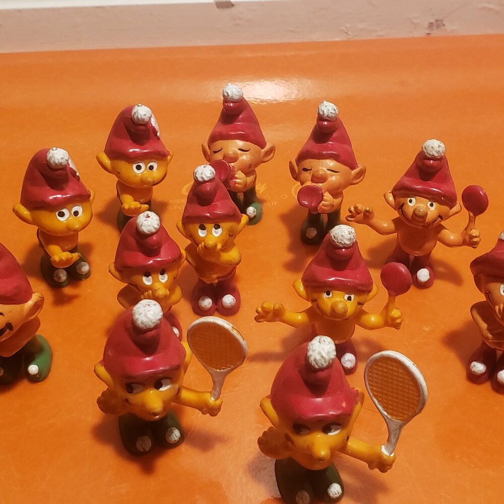 1978 Empire Gnome Family Orange Smurfs Lot Of 12